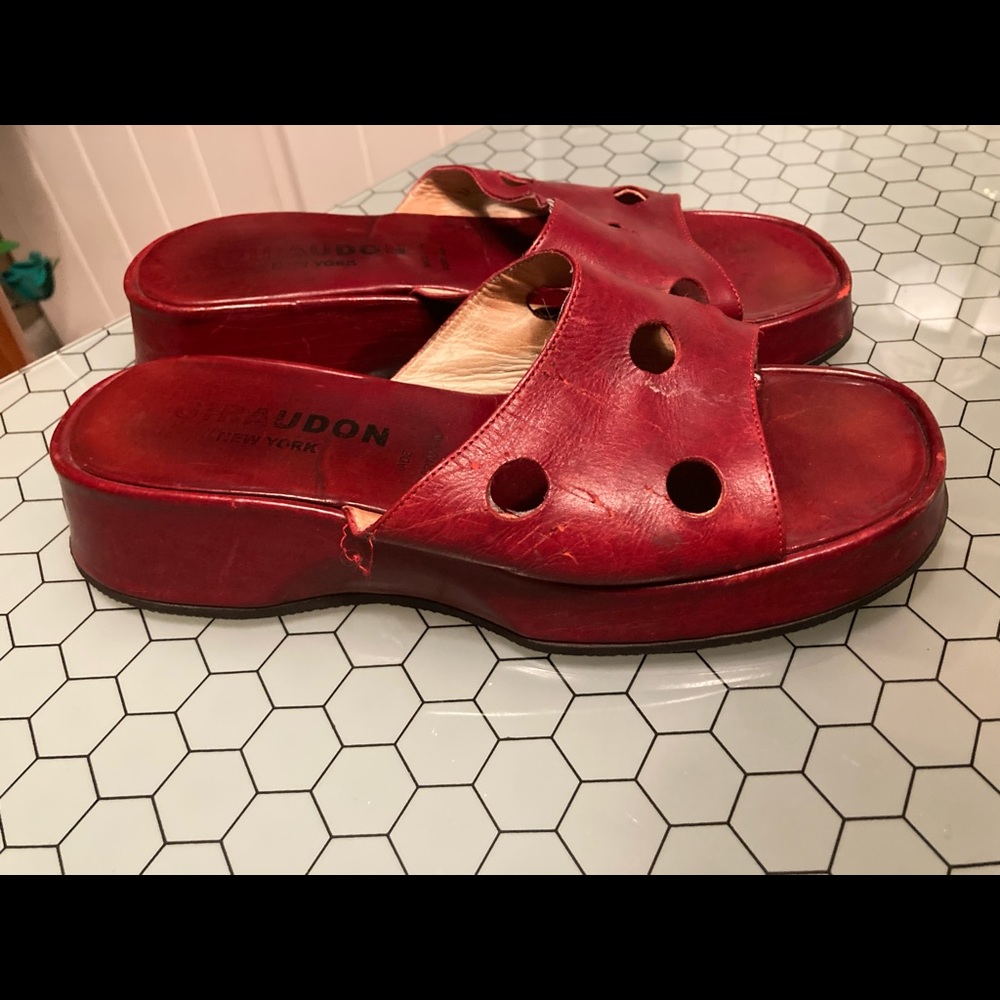 Giraudon red platforms made In Portugal